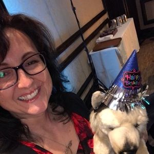 Meet your Posher, Rebecca